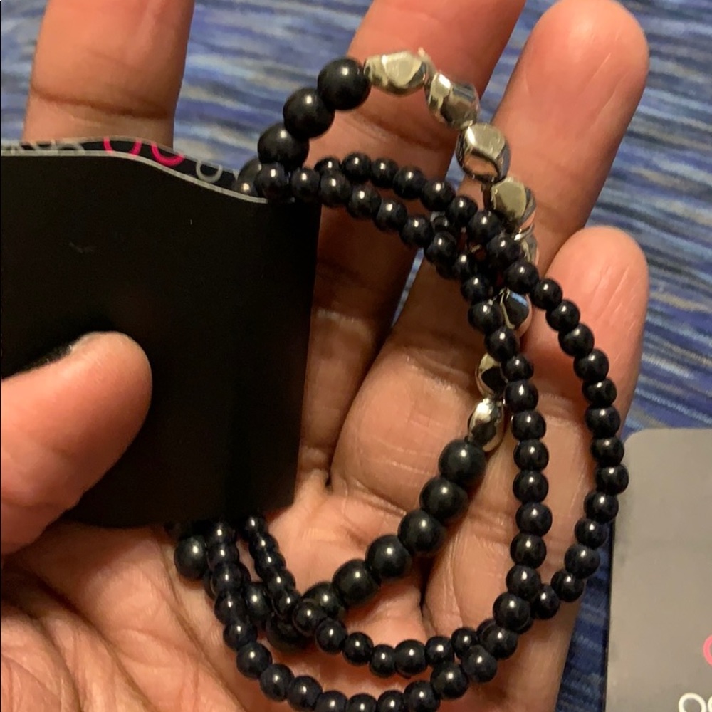 Bracelets - Picture 3 of 5